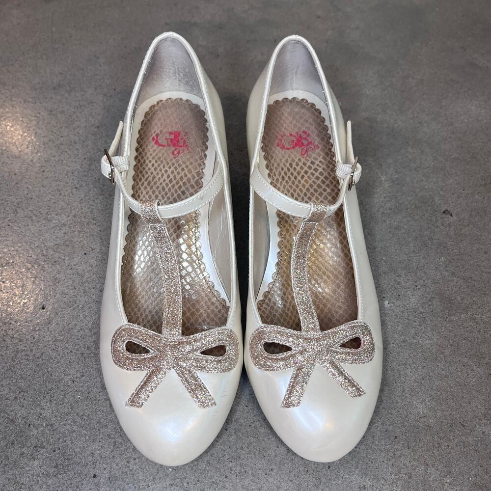 Gianni Bini girls Ivory cream gold bow low wedge heel formal dress shoes size 3